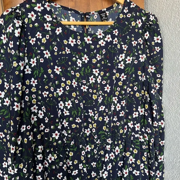 *Sold NWOT SHEIN Navy Blue Ruffled Tiered Floral Maxi Sundress Bishop Sleeve 2XL - Picture 10 of 12